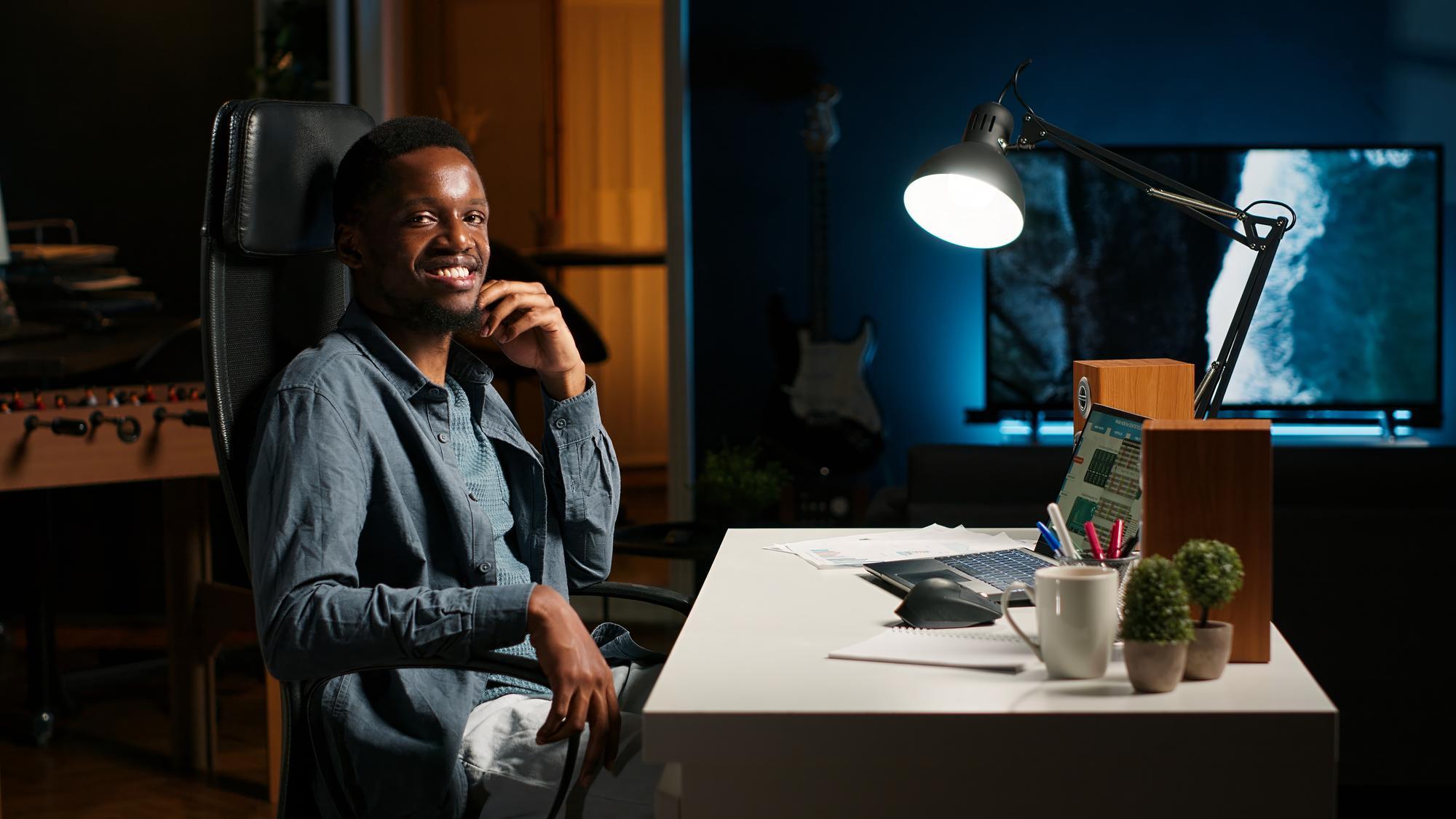 How to Build a Paid Community as an African Creator